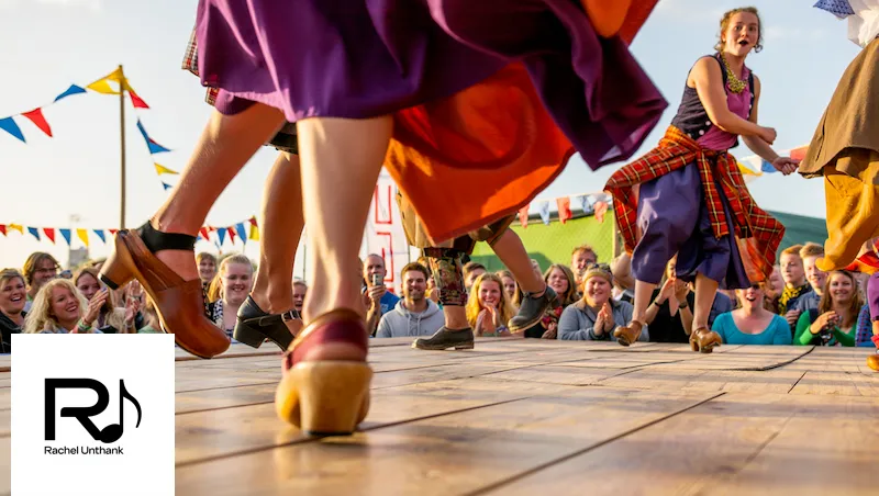 เพลินเสียงกระทบไม้ไปกับ Clog Dancing ระบำพื้นเมืองสู่เทรนด์การเต้นสุดชิคปี 2026